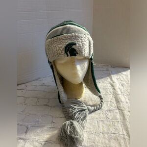 SIGNATURES SPARTANS MSU TRAPPERS HAT WITH TASSELS CHIN STRAPS SHERPA LINING